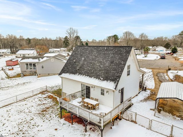 131 Wild Berry Court, Boiling Springs, SC 29316