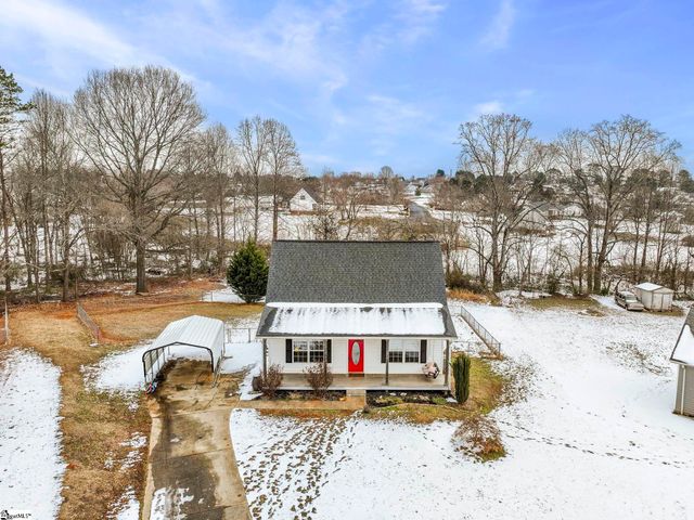 131 Wild Berry Court, Boiling Springs, SC 29316