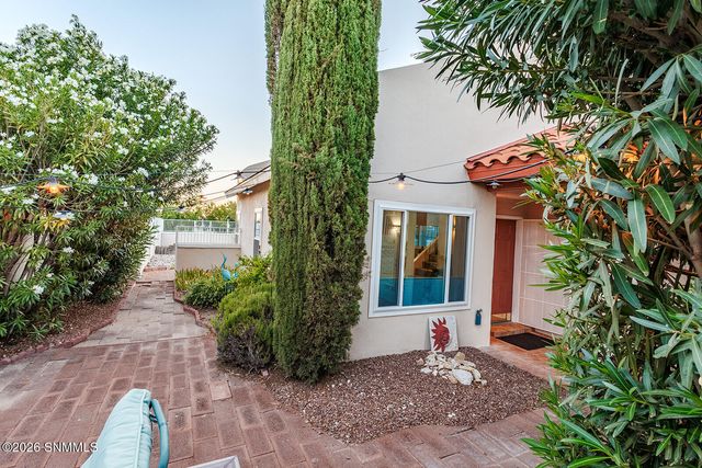 2651 Los Misioneros, Las Cruces, NM 88011