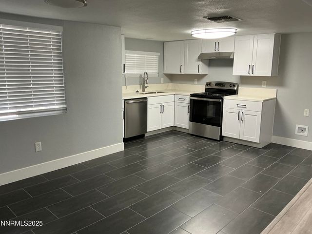 905 Mauldin Lane, Reno, NV 89502