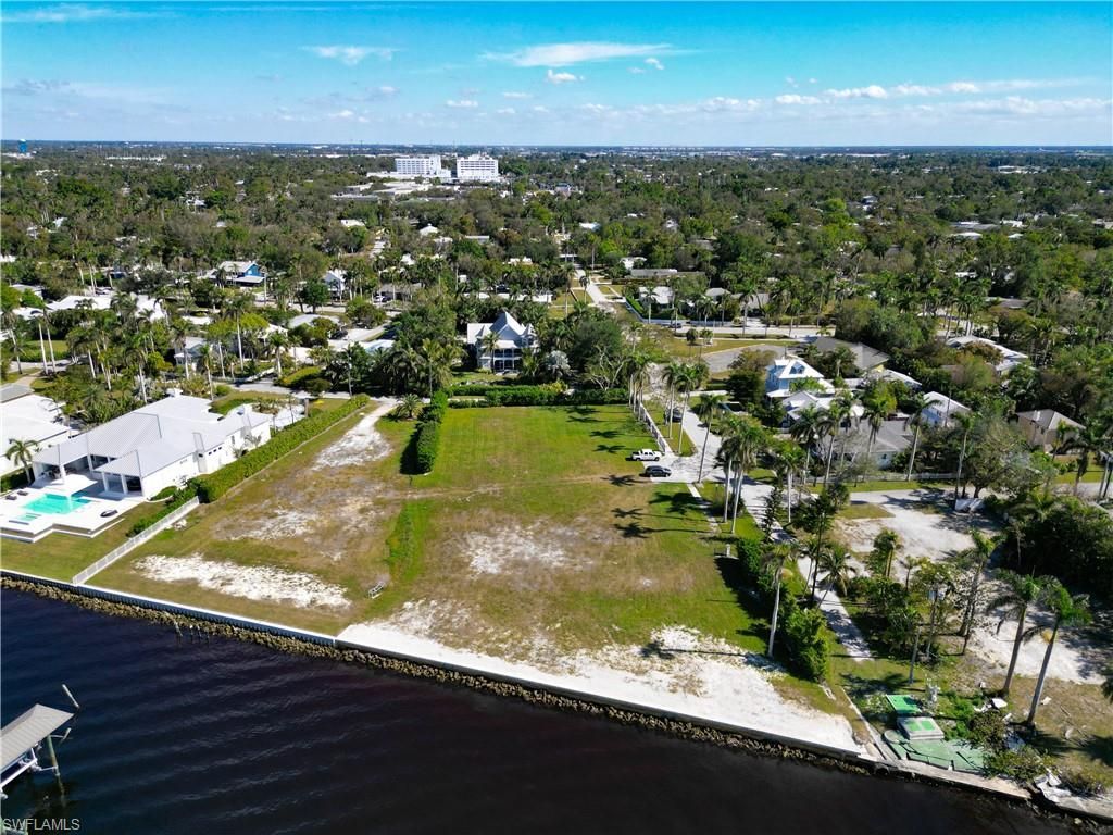 1301 Poinciana AVE, FORT MYERS, FL 33901 — photo 2