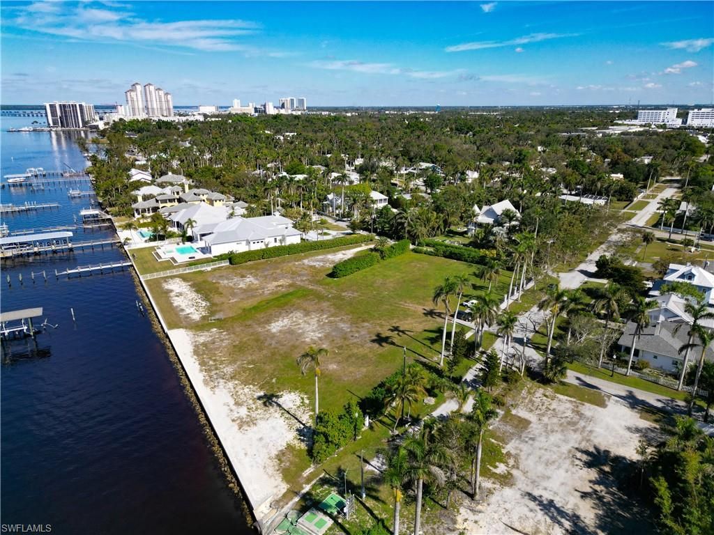 1301 Poinciana AVE, FORT MYERS, FL 33901 — photo 3
