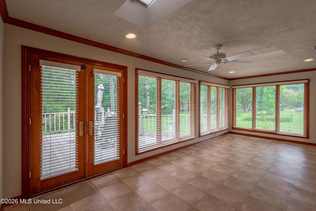19 Deerfield Drive, Madison, MS 39110