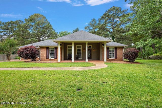 19 Deerfield Drive, Madison, MS 39110
