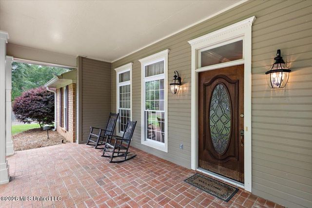19 Deerfield Drive, Madison, MS 39110