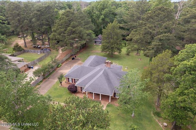 19 Deerfield Drive, Madison, MS 39110