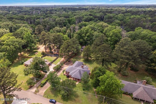 19 Deerfield Drive, Madison, MS 39110