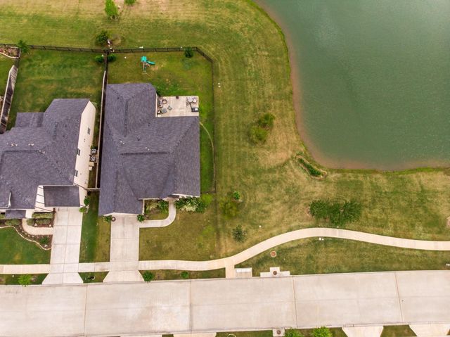 4227 Carol Ridge Drive, Sugar Land, TX 77479