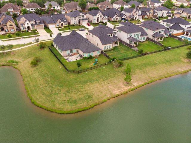 4227 Carol Ridge Drive, Sugar Land, TX 77479