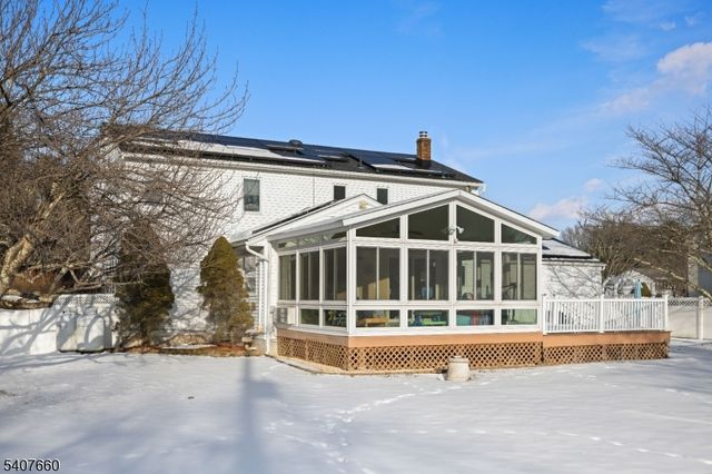 2 Mettle Ln, Roxbury Twp., NJ 07885