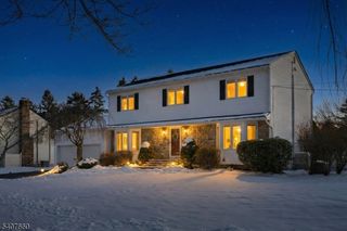 2 Mettle Ln, Roxbury Twp., NJ 07885