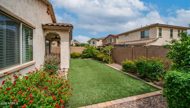 8611 E DESERT Lane, Mesa, AZ 85209