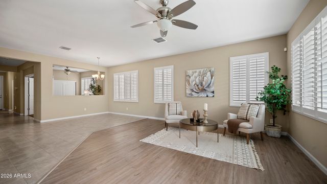 8611 E DESERT Lane, Mesa, AZ 85209