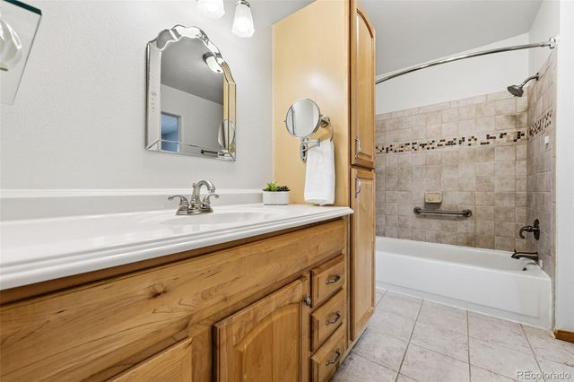 508 S Carr Street 118, Lakewood, CO 80226