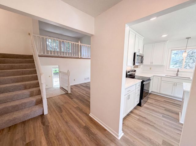 2601 Setter Circle, Mound, MN 55364