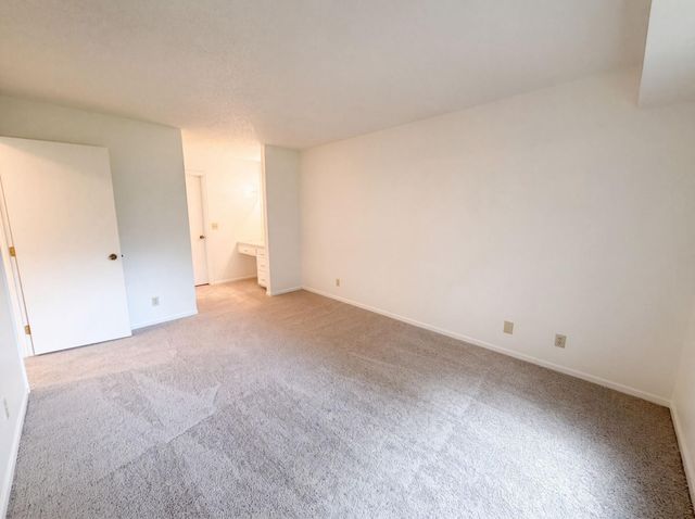 2601 Setter Circle, Mound, MN 55364