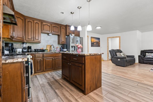 105 E North Street, Itasca, TX 76055