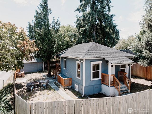 3714 22nd Street, Everett, WA 98201