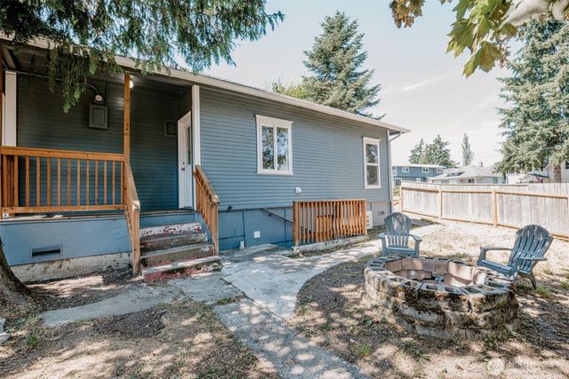 3714 22nd Street, Everett, WA 98201