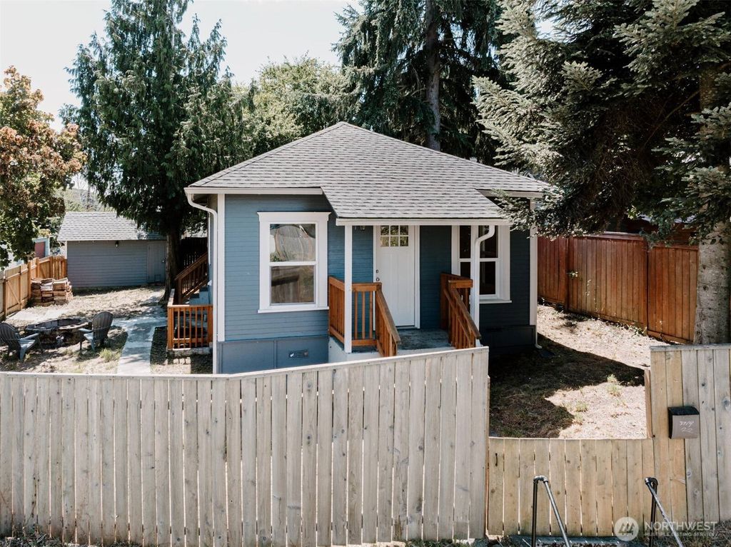 3714 22nd Street, Everett, WA 98201