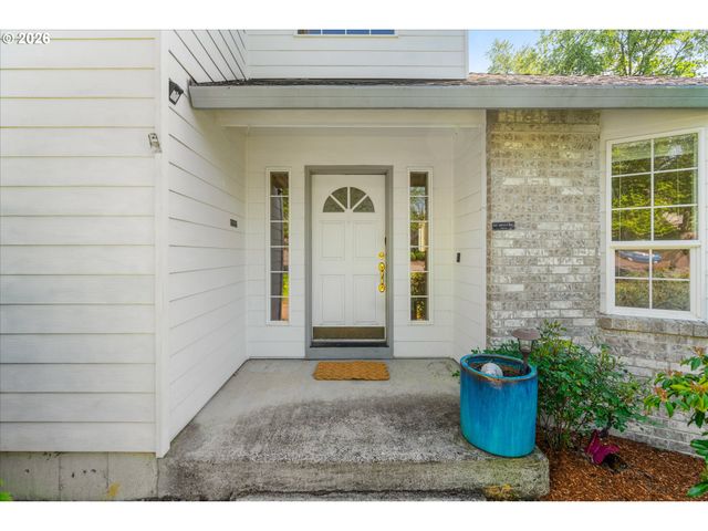 1083 Se ACACIA Pl, Gresham, OR 97080