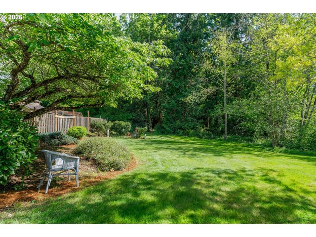 1083 Se ACACIA Pl, Gresham, OR 97080