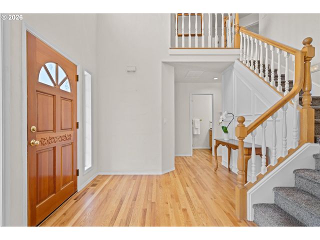 1083 Se ACACIA Pl, Gresham, OR 97080