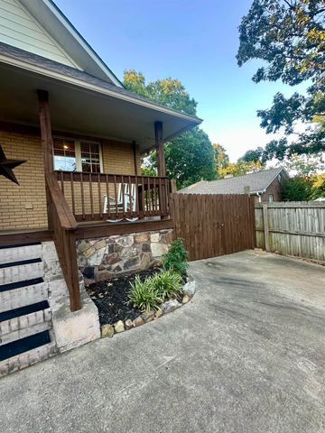 117 Skyline Drive, Hot Springs, AR 71901