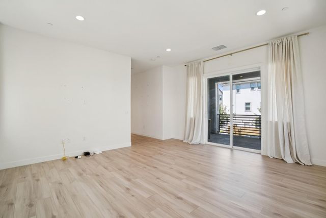 2752 Mirth Loop, San Jose, CA 95122