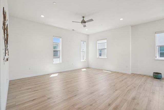 2752 Mirth Loop, San Jose, CA 95122