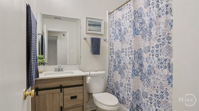3 Long Boat Place, Savannah, GA 31410
