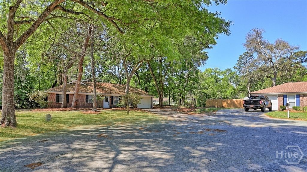 Image 35 of property listing at 3 Long Boat Place, Savannah, GA 31410