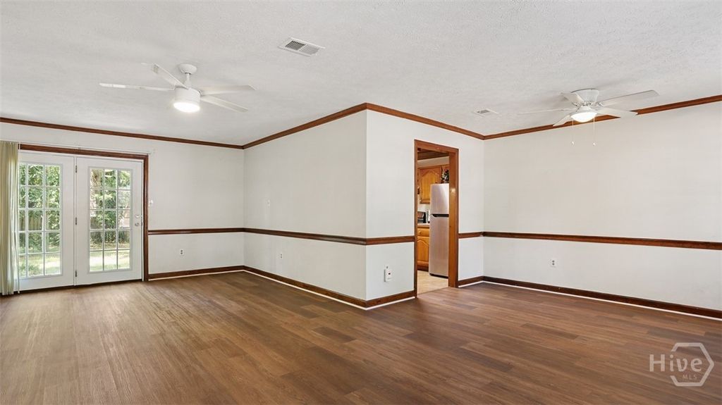 Image 4 of property listing at 3 Long Boat Place, Savannah, GA 31410