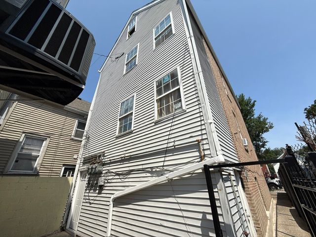 2935 W 25th Place, Chicago, IL 60623