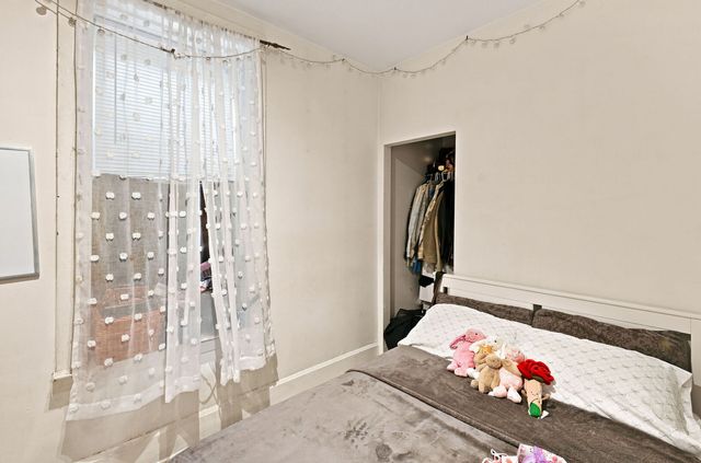2935 W 25th Place, Chicago, IL 60623