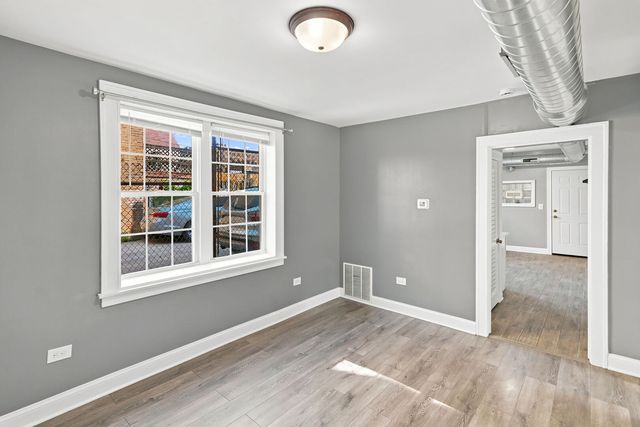2935 W 25th Place, Chicago, IL 60623
