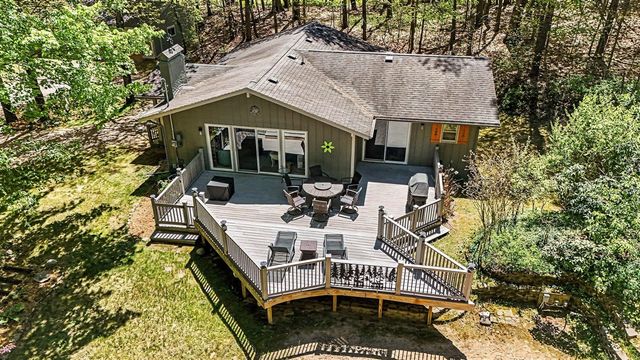 6363 Tiffany Avenue, Rockford, MI 49341