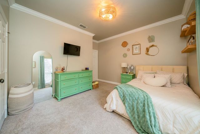 104 Colt St, Longview, TX 75604