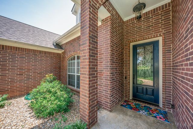 104 Colt St, Longview, TX 75604