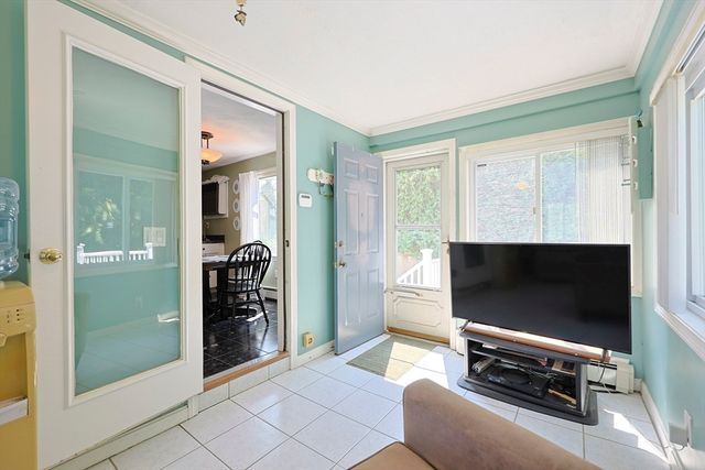 37 Cliftondale, Saugus, MA 01906