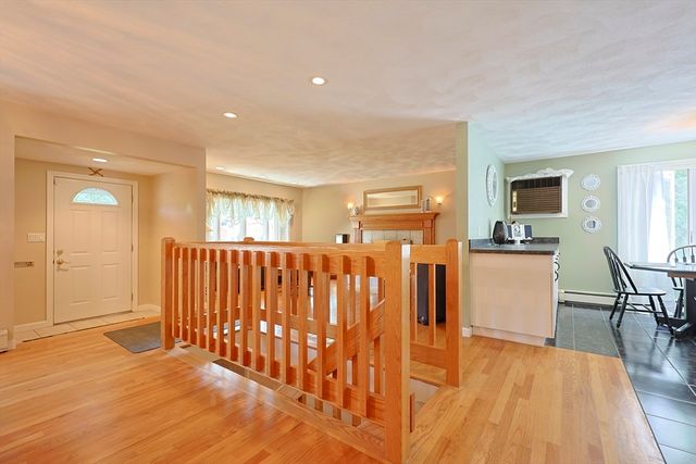 37 Cliftondale, Saugus, MA 01906