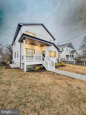 3108 ADAMS ST NE, Washington, DC 20018