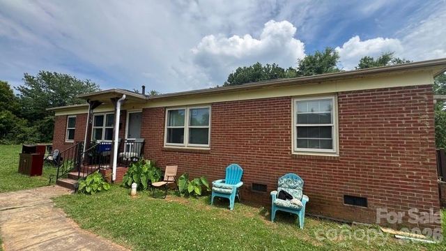 1661 &1665 Montana Drive, Charlotte, NC 28216