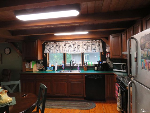 1193 Sand Lake Highway, Cambridge Twp, MI 49265
