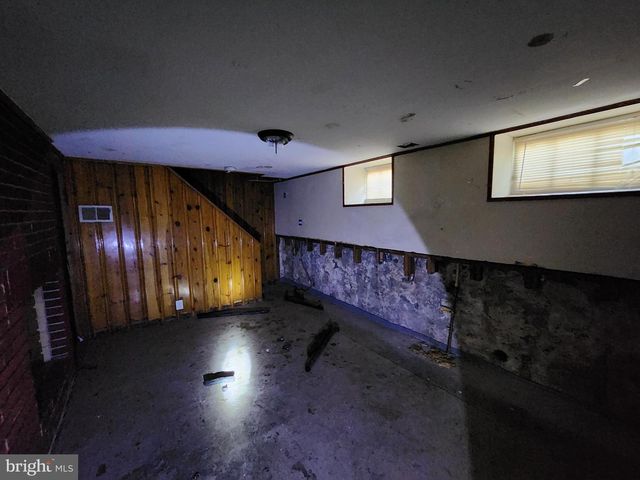 3425 6TH ST, Baltimore, MD 21225