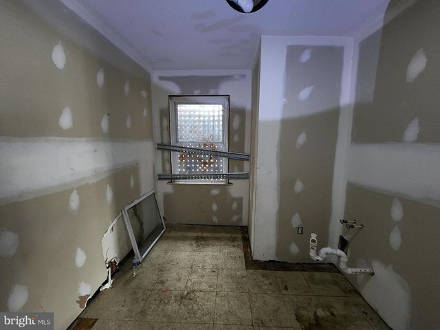 3425 6TH ST, Baltimore, MD 21225