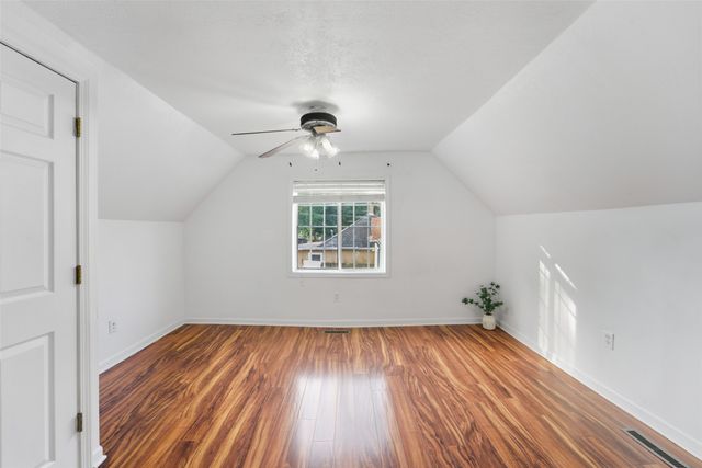 3832 15th Street, Des Moines, IA 50313