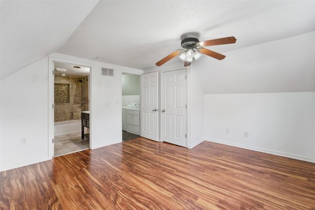 3832 15th Street, Des Moines, IA 50313