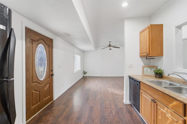 3832 15th Street, Des Moines, IA 50313