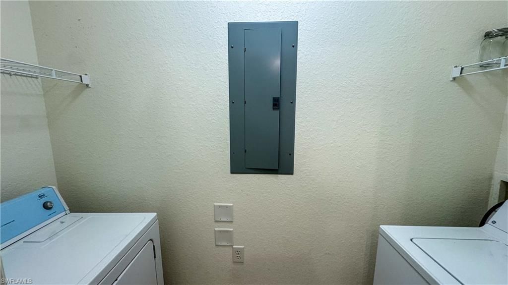 Image 15 of property listing at 1757 Concordia Lake CIR 3408, Cape Coral, FL 33909